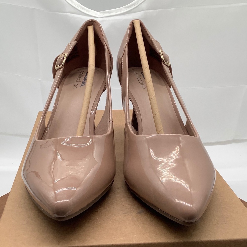 Clarks Kataleyna Rae Praline Patent Pointed Toe Ankle Strap Pumps Heels Size 9.5